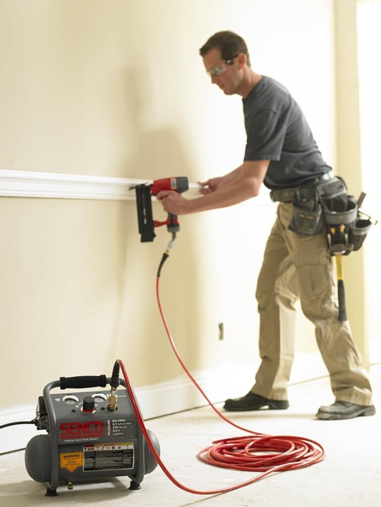 Senco PC1010N 1/2 hp Finish and Trim Portable Hot Dog Compressor, 1 Gallon, Grey