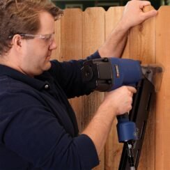 CAMPBELL HAUSFELD 30 Gallon Vertical Air Compressor review